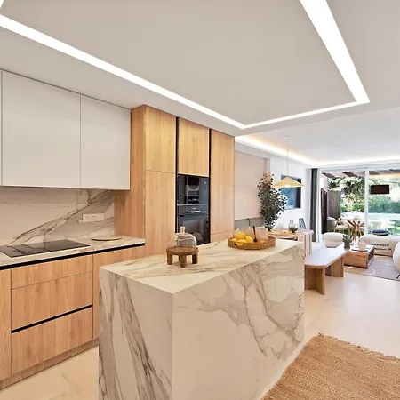 Apartment Pinos De Aloha Golf Marbella